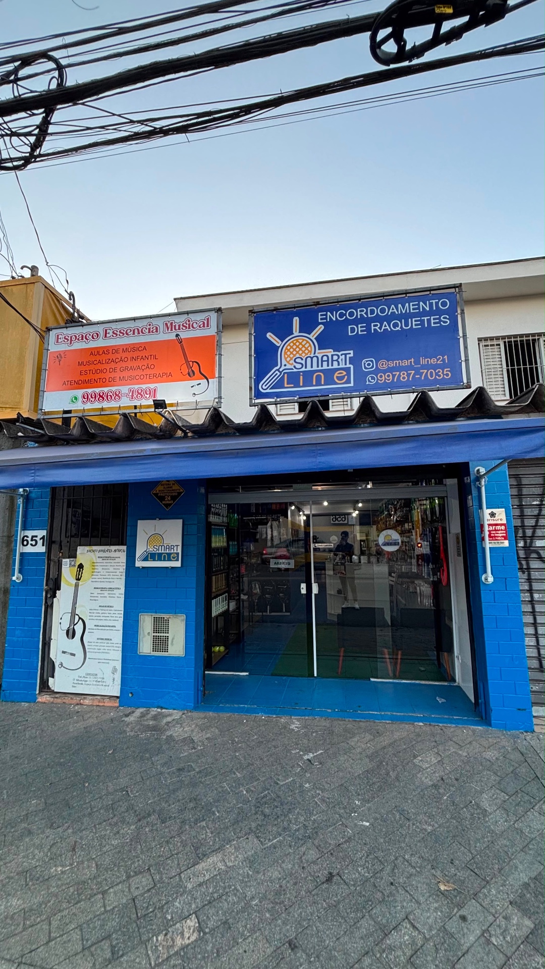 Fachada da loja Smart Line no Brooklin